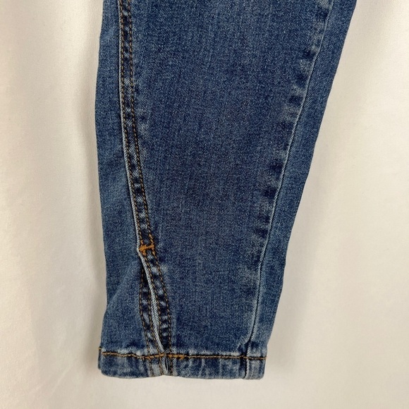 KanCan Distressed Twisted Seam Skinny Blue Jeans - Picture 2 of 8